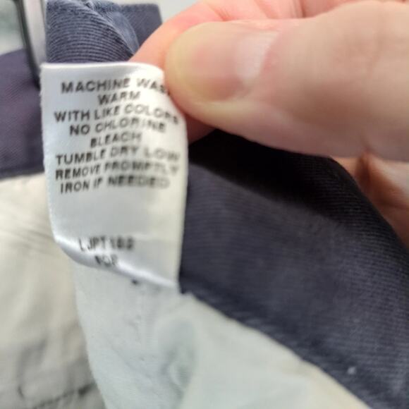 NWT Cabela's Casuals Wrinkle-Free Gray Chino Pants Men's 38x30 Pleated Teflon - Picture 5 of 10